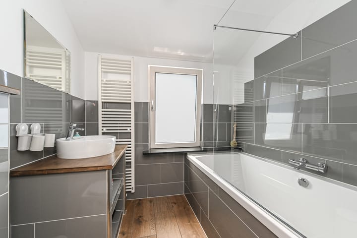 Photo 4 of Witte de Withstraat 9