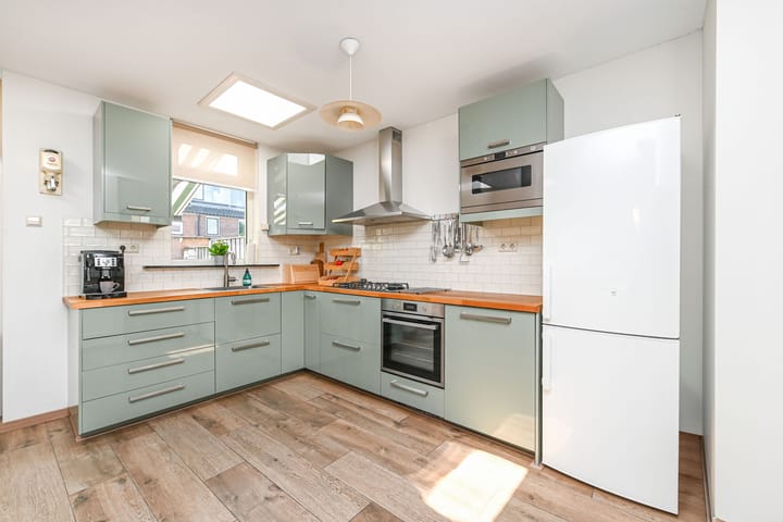 Foto 15 van Witte de Withstraat 9