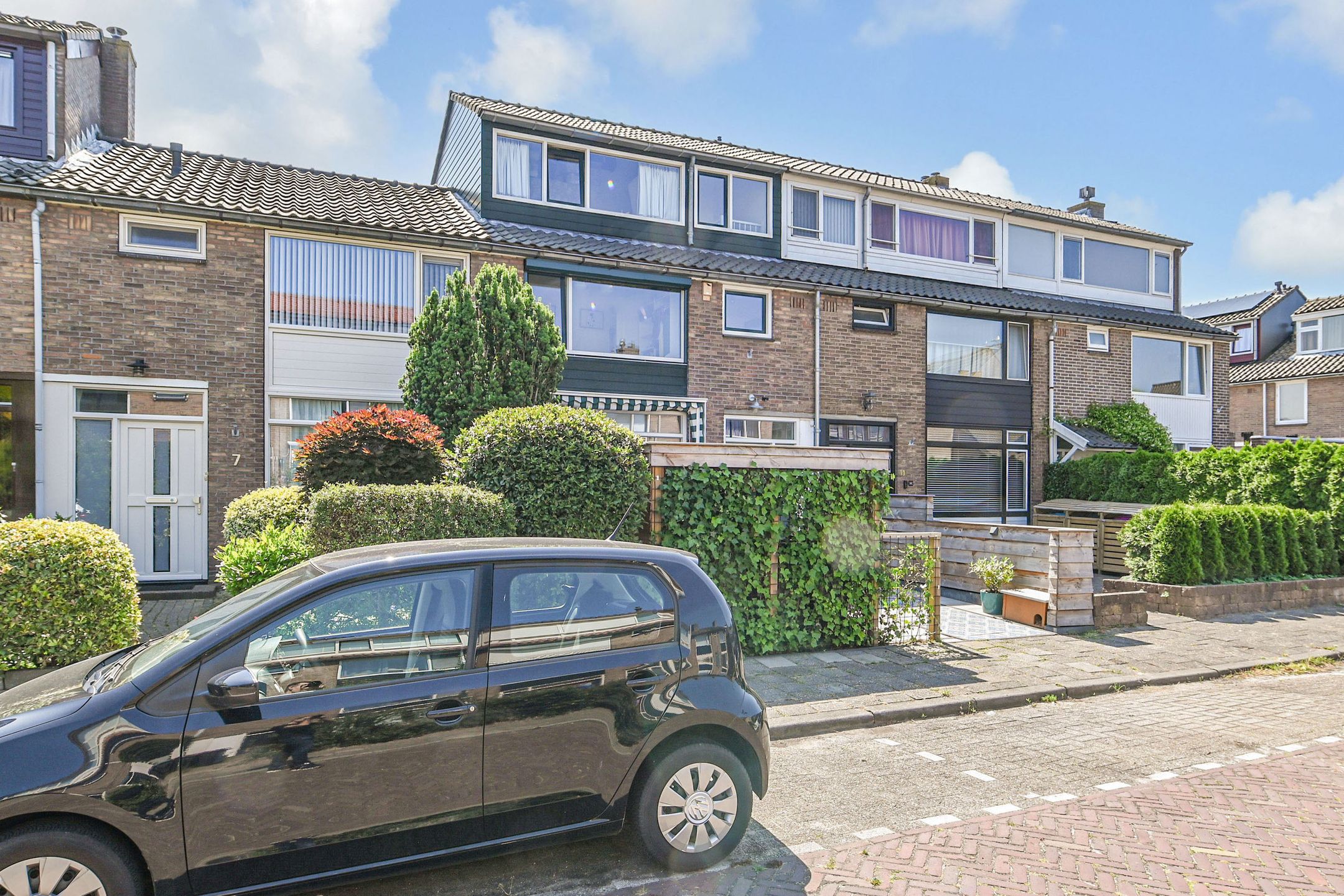 Photo 45 of Witte de Withstraat 9