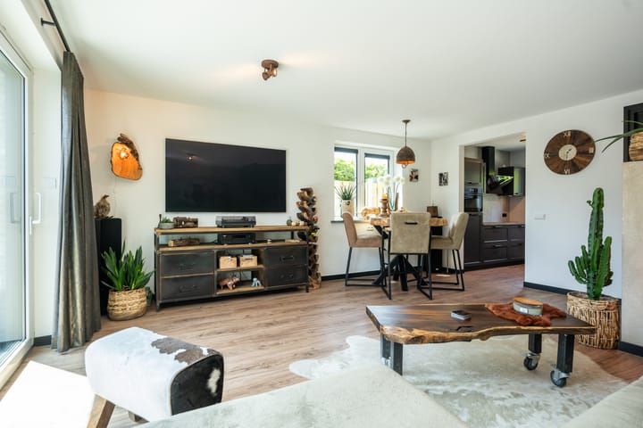 Foto 12 van Joan Hodshonstraat 12