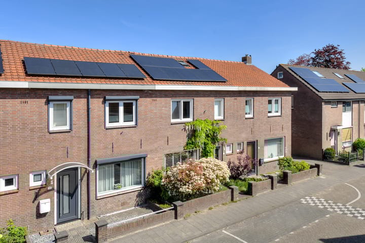 Photo 2 of Catharinastraat 13