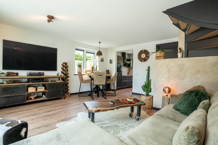 Foto 15 van Joan Hodshonstraat 12