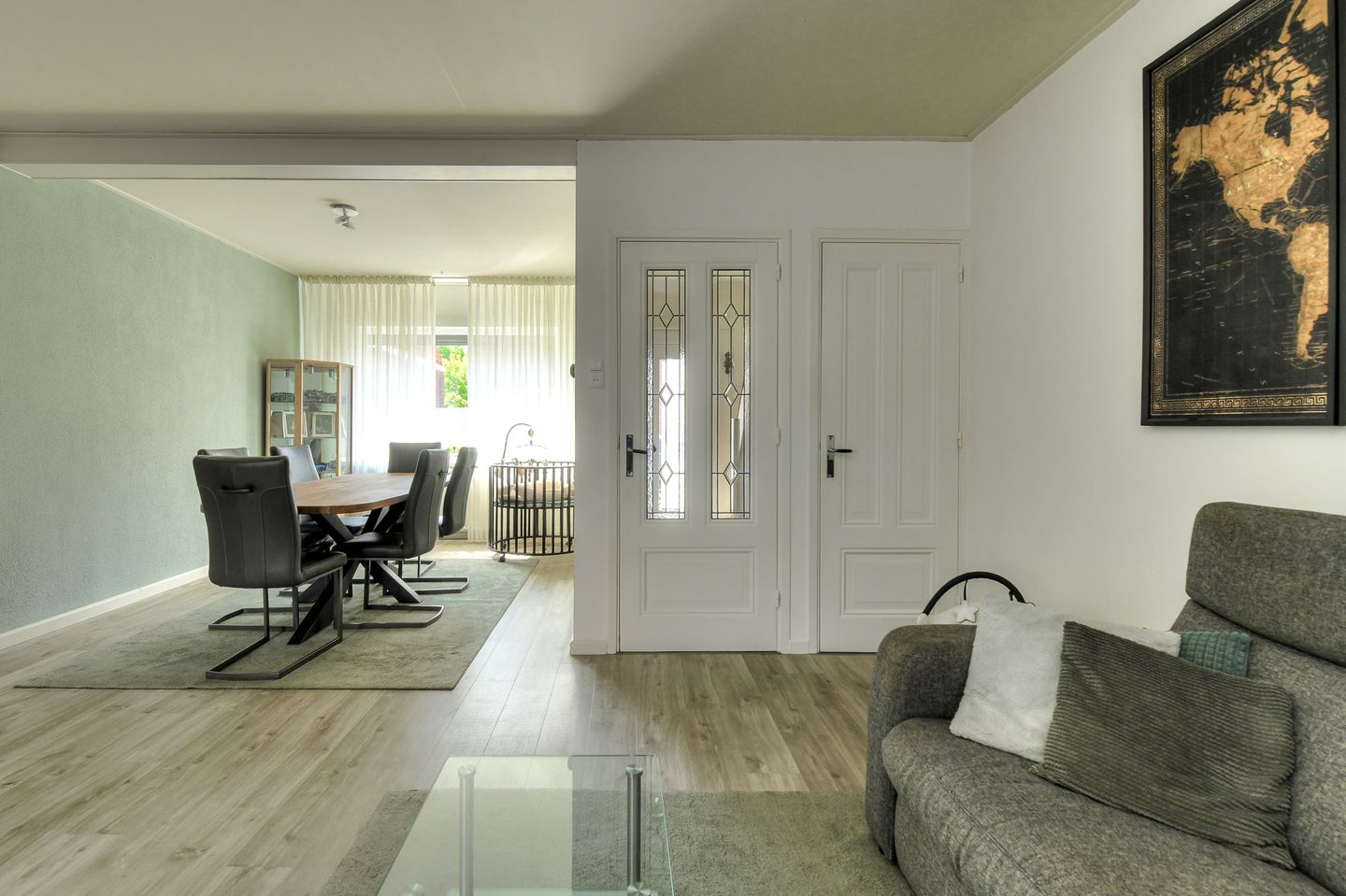 Photo 4 of Catharinastraat 13