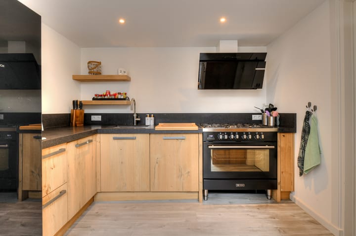 Photo 5 of Catharinastraat 13