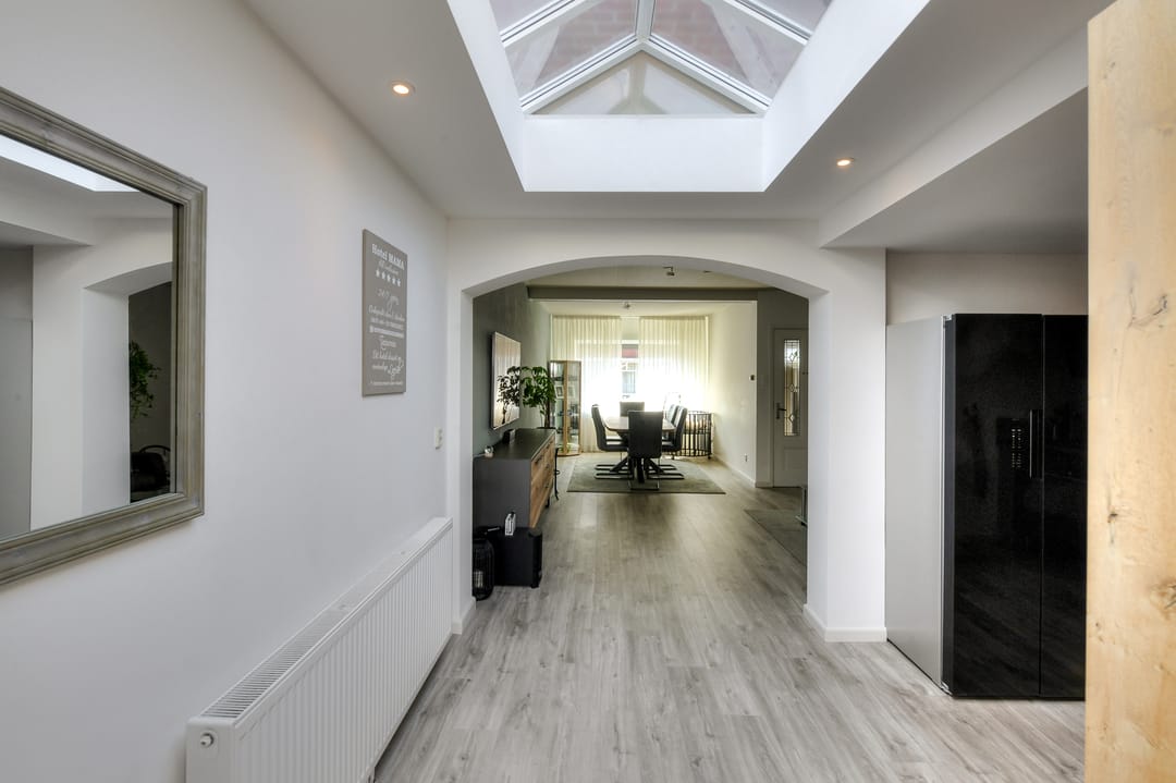 Photo 17 of Catharinastraat 13