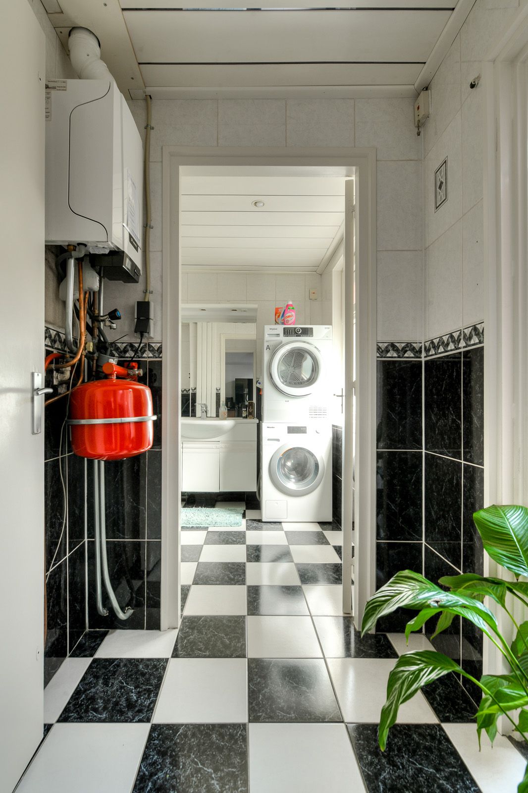 Photo 18 of Catharinastraat 13