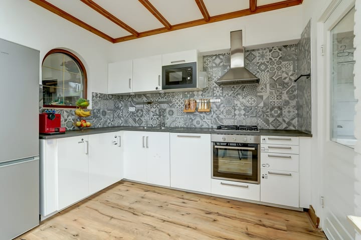 Foto 14 van Zeelsterstraat 106