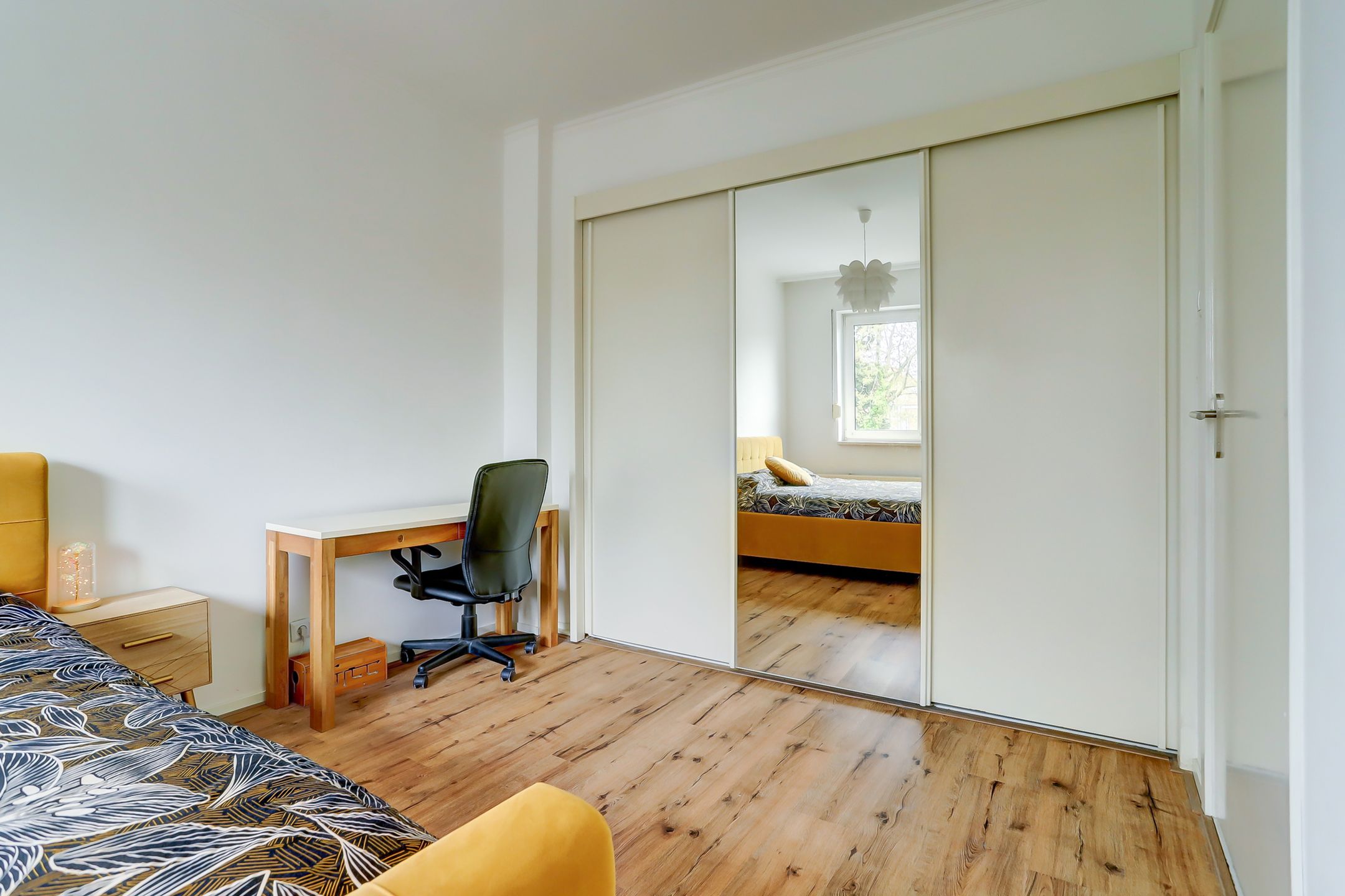 Foto 21 van Zeelsterstraat 106