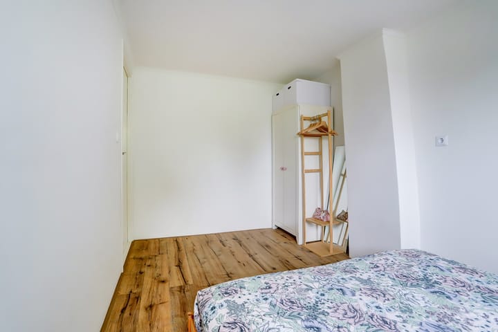 Foto 32 van Zeelsterstraat 106