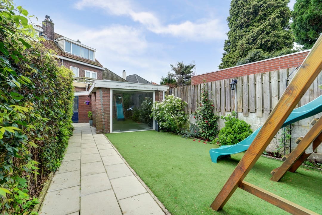 Foto 38 van Zeelsterstraat 106