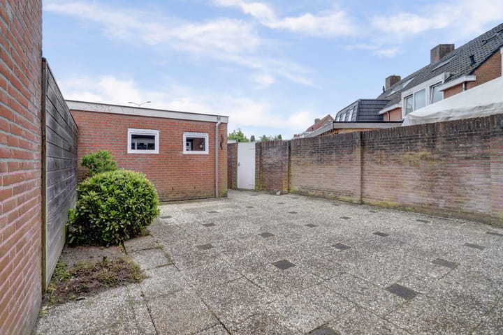 Foto 30 van Papenstraat 9