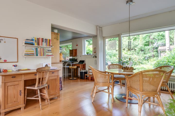 Foto 16 van Staringstraat 11