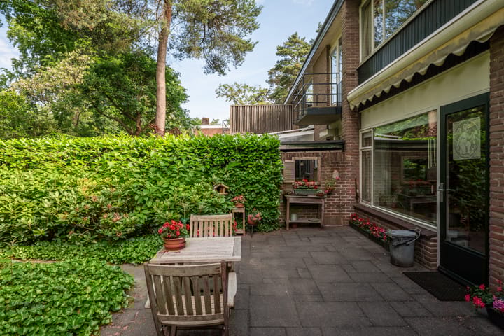 Foto 38 van Staringstraat 11