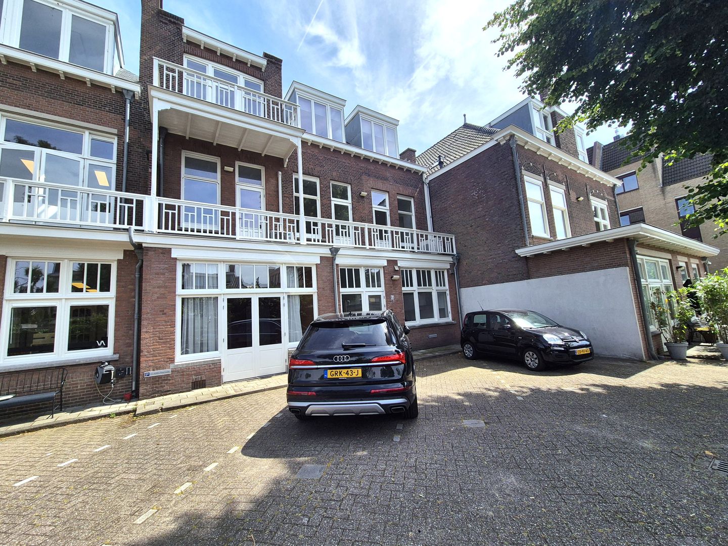 Bekijk foto 4 van Eisenhowerlaan 114
