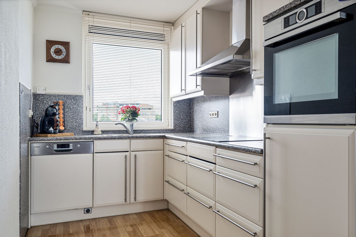 Foto 14 van Dorpstraat 105