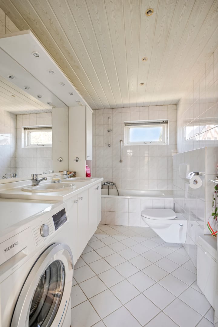 Foto 24 van Kerkweg 131-F