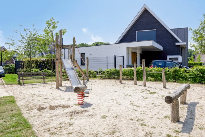 Foto 41 van Vlierbes 39