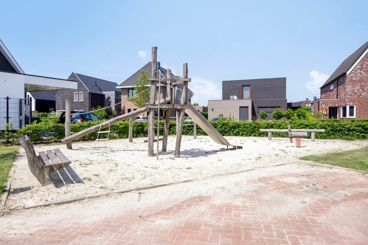 Foto 42 van Vlierbes 39