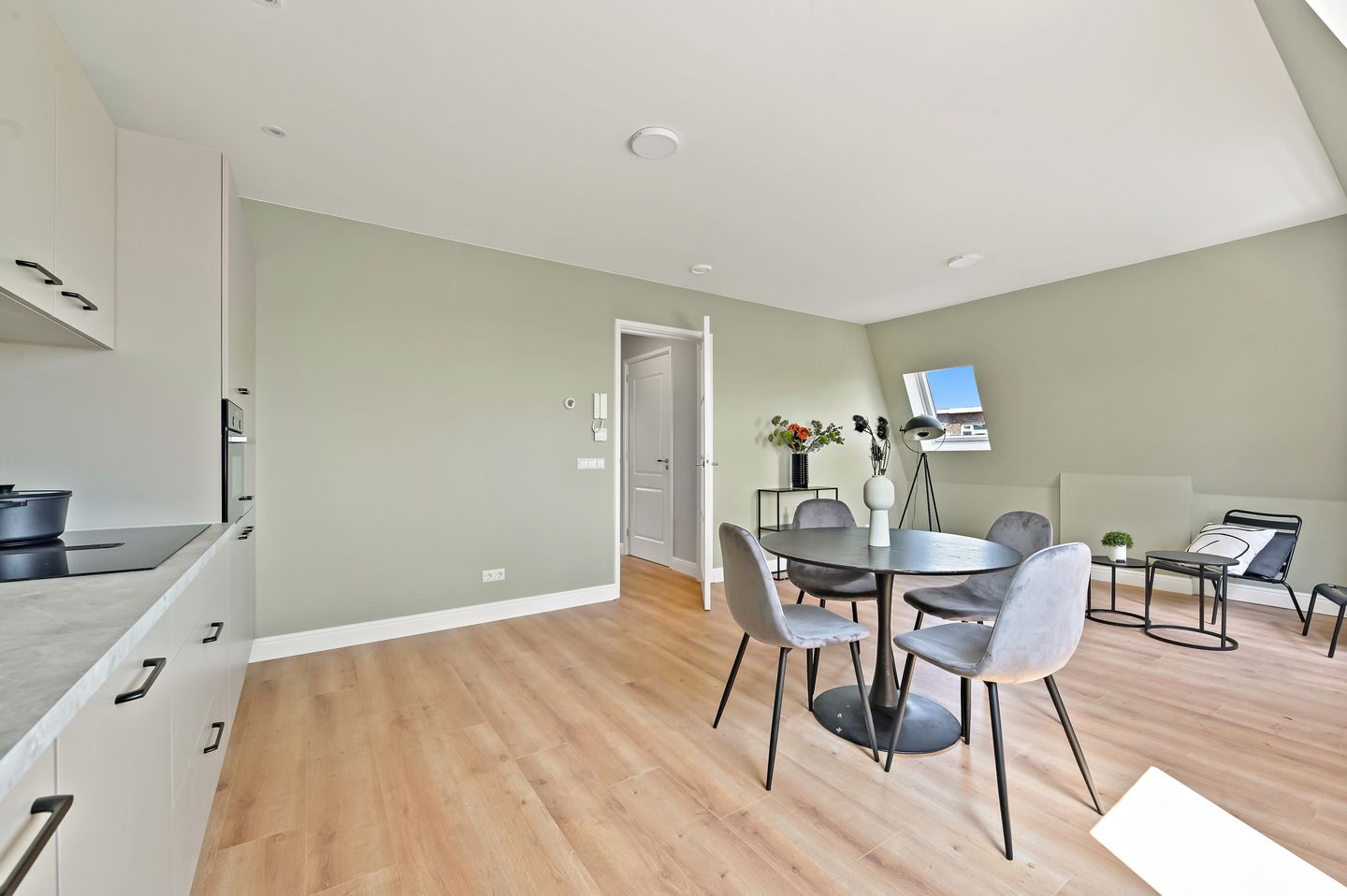 Foto 10 van Jan ten Brinkstraat 13-A