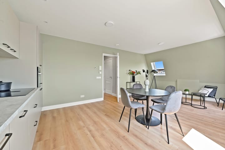 Foto 10 van Jan ten Brinkstraat 13-A