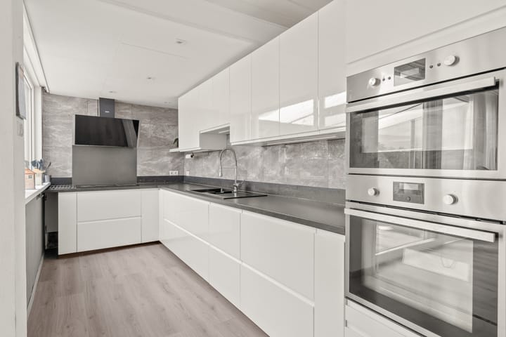 Foto 19 van Burgemeester Verheullaan 21