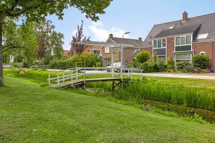 Foto 28 van Burgemeester de Geusstraat 4