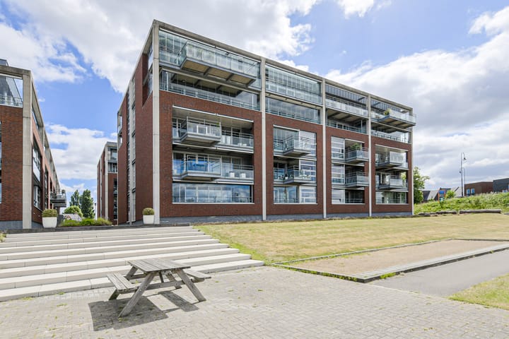 Photo 8 of Tolbrugplein 89