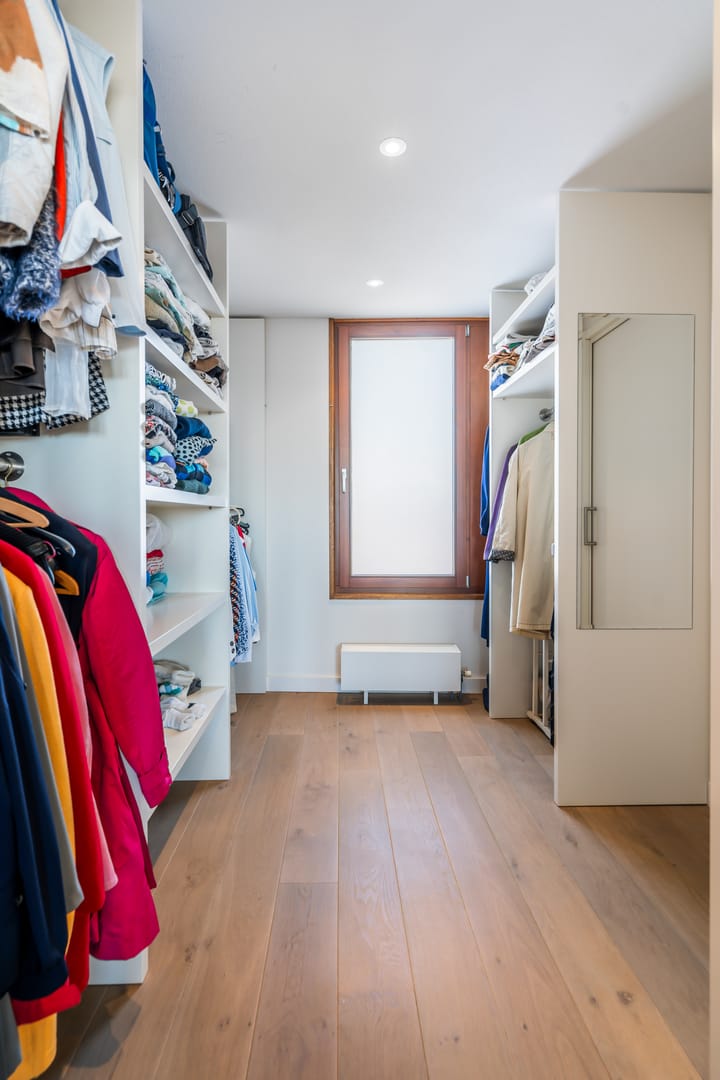 Photo 38 of Van Berlostraat 24