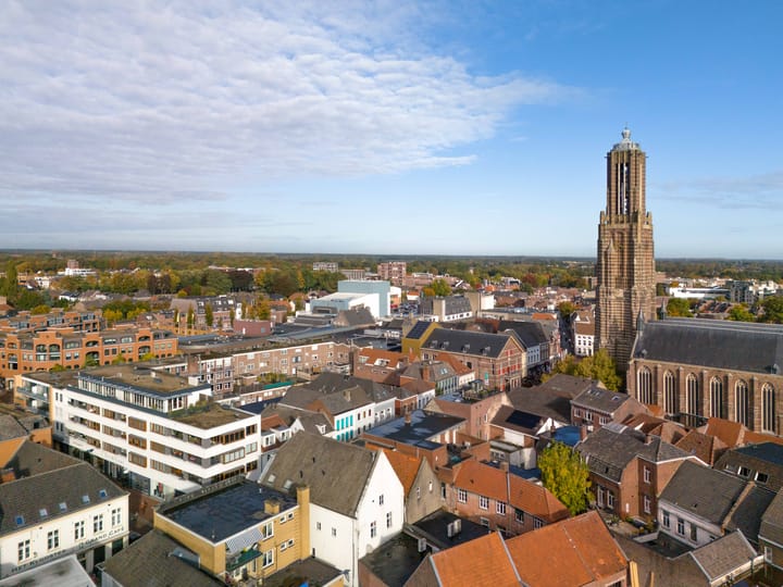 Photo 64 of Van Berlostraat 24