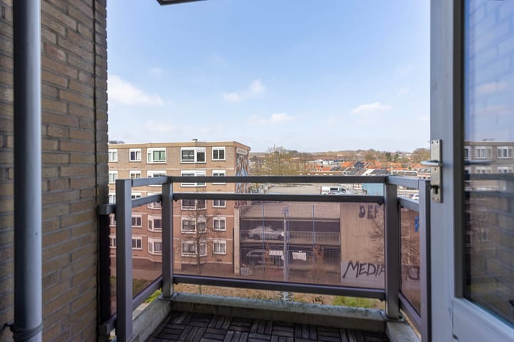 Foto 34 van Ir J.P. van Muijlwijkstraat 336