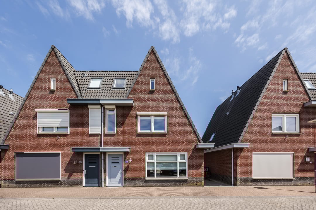 Foto 1 van Warmoeshof 20