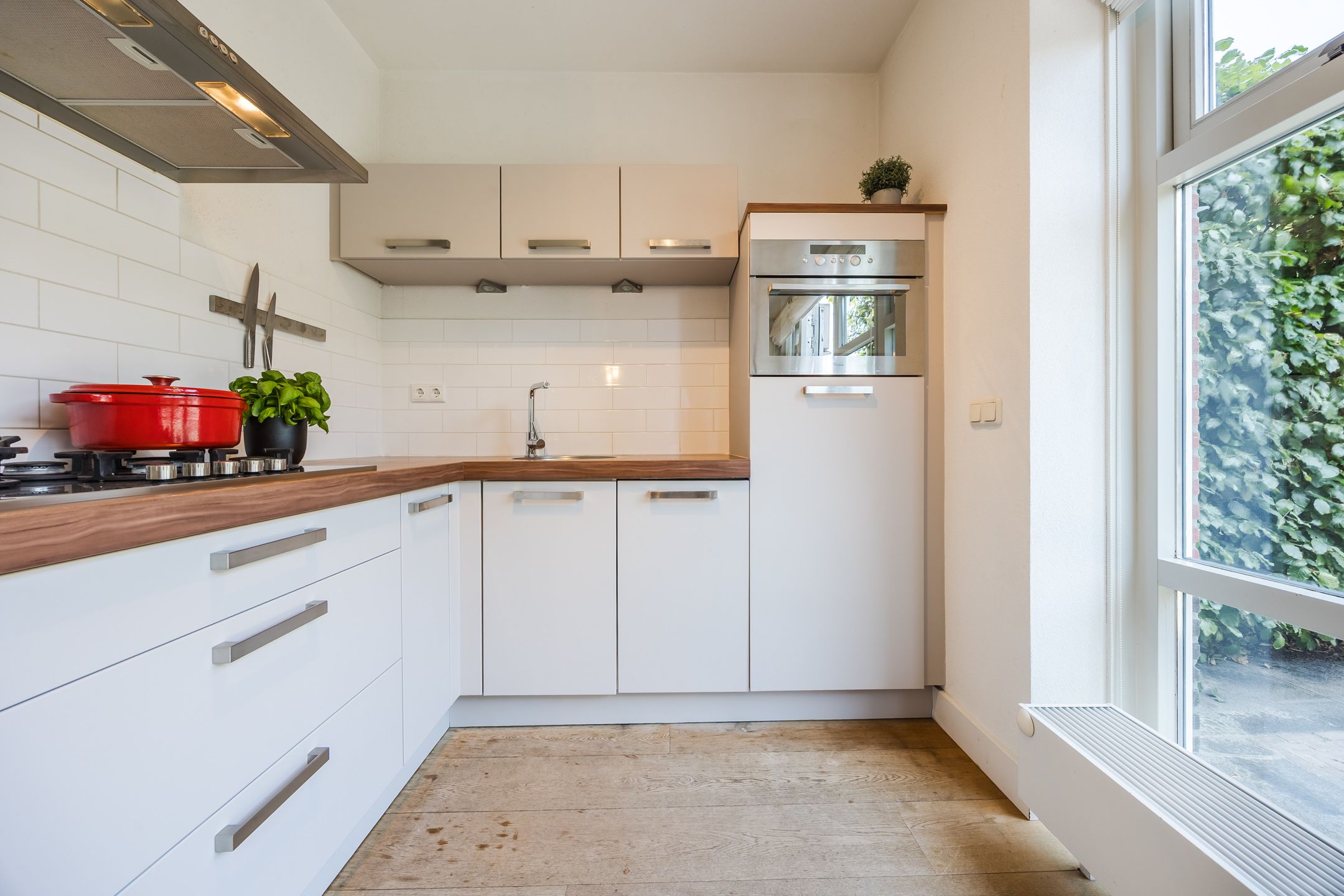 Foto 15 van Warmoeshof 20