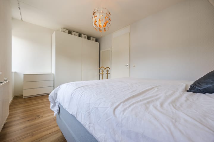 Foto 20 van Warmoeshof 20