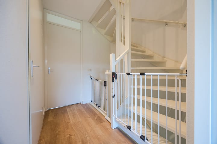 Foto 28 van Warmoeshof 20