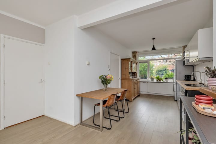 Foto 15 van Troelstralaan 5