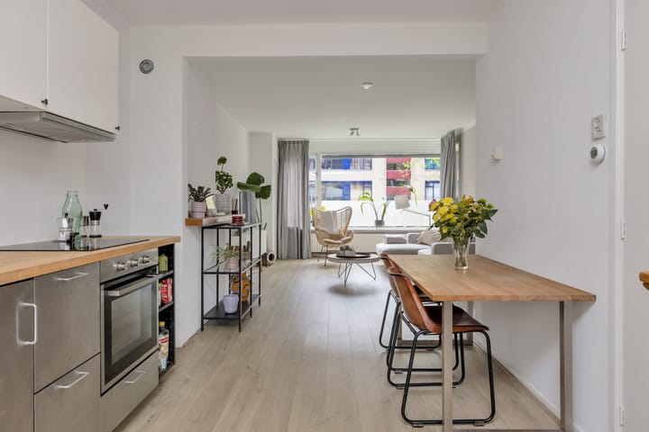 Foto 18 van Troelstralaan 5