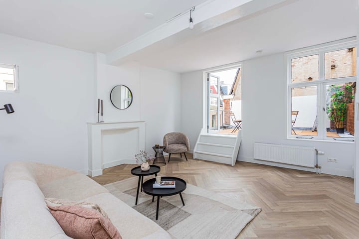 Foto 17 van Vrouwjuttenstraat 1