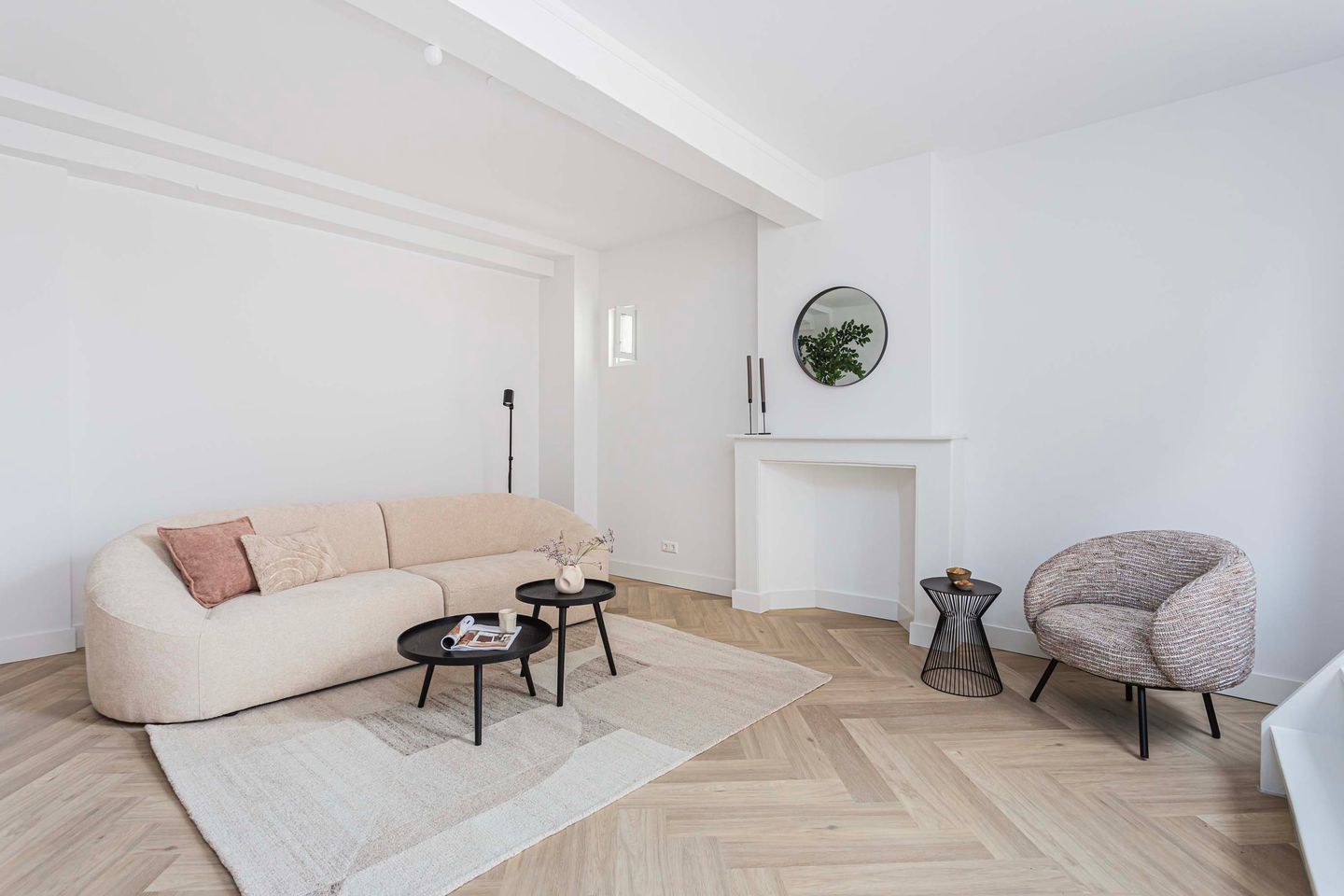 Foto 19 van Vrouwjuttenstraat 1