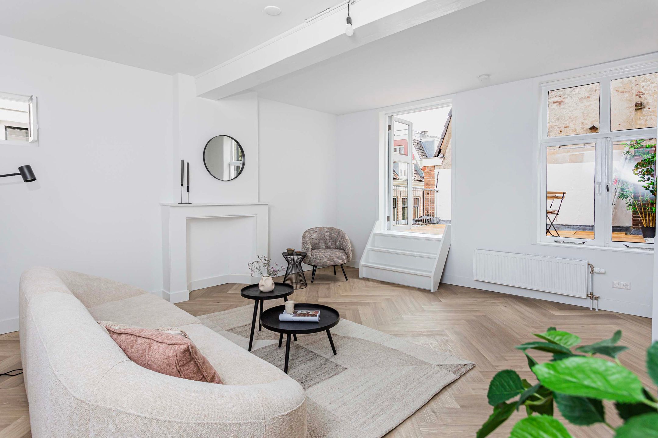 Foto 21 van Vrouwjuttenstraat 1