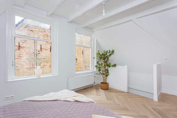 Foto 27 van Vrouwjuttenstraat 1