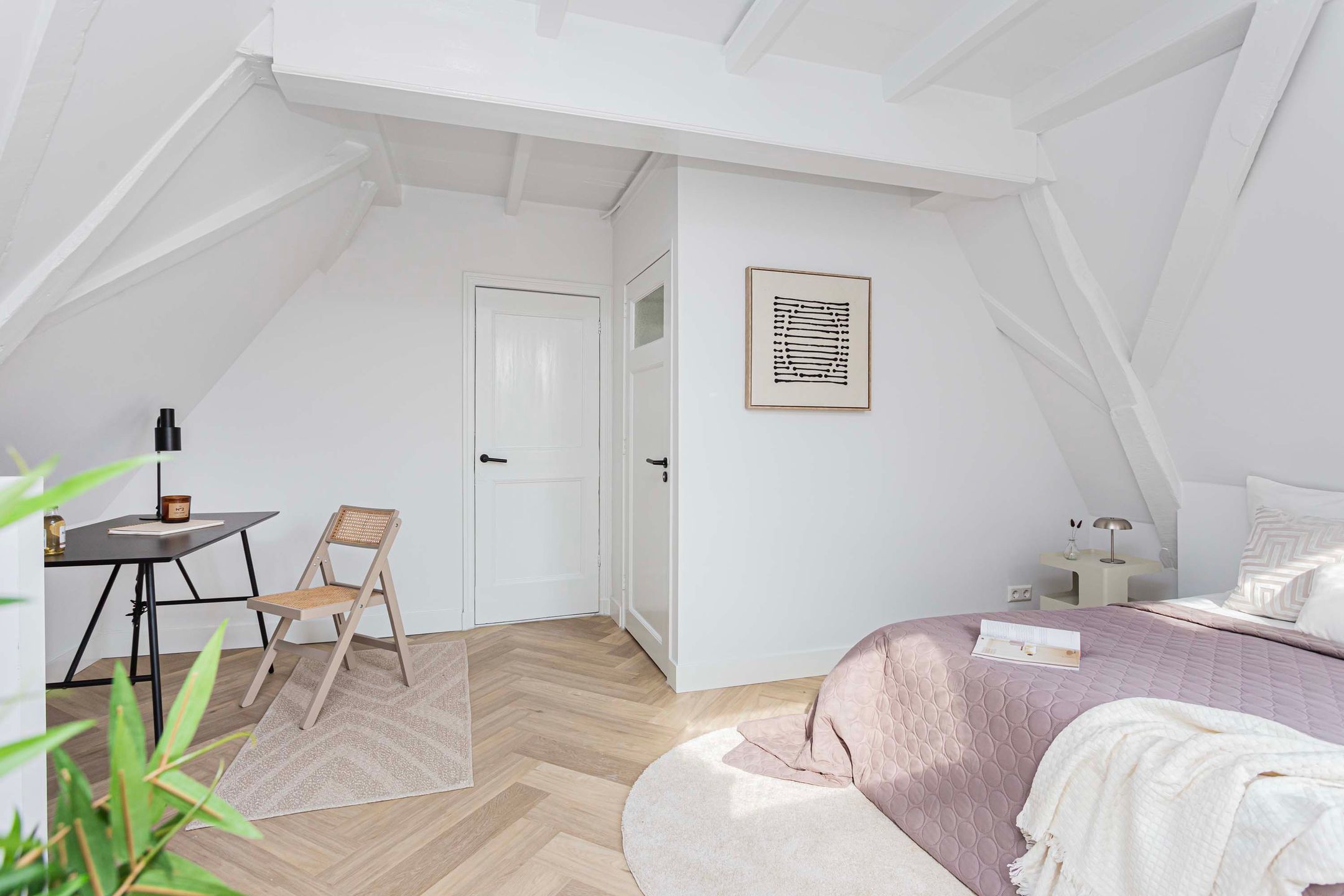 Foto 30 van Vrouwjuttenstraat 1