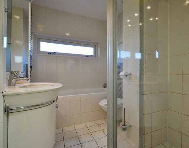 Foto 14 van A. Reitsmakade 10