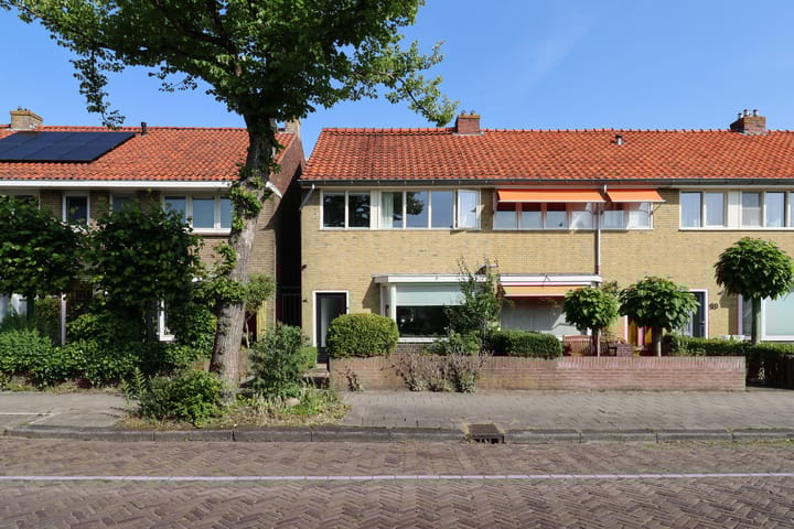 Foto 1 van Leeuwerikstraat 54