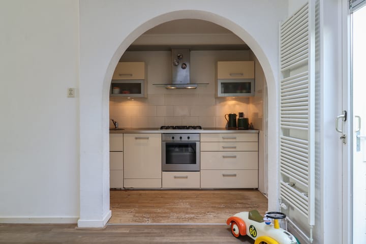 Foto 32 van Leeuwerikstraat 54