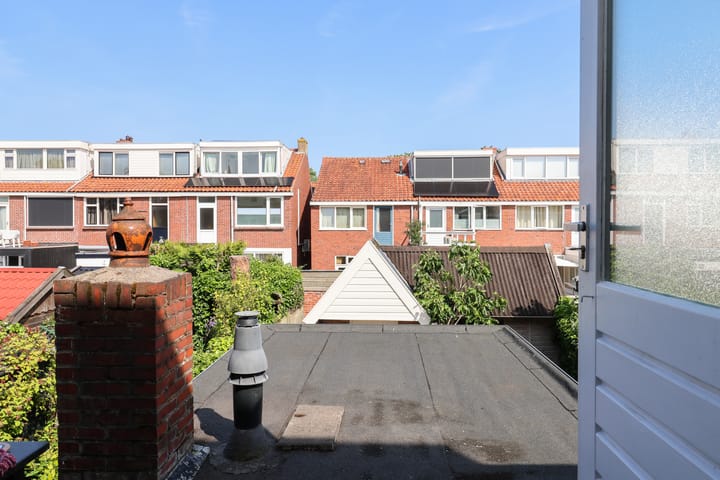 Foto 42 van Leeuwerikstraat 54