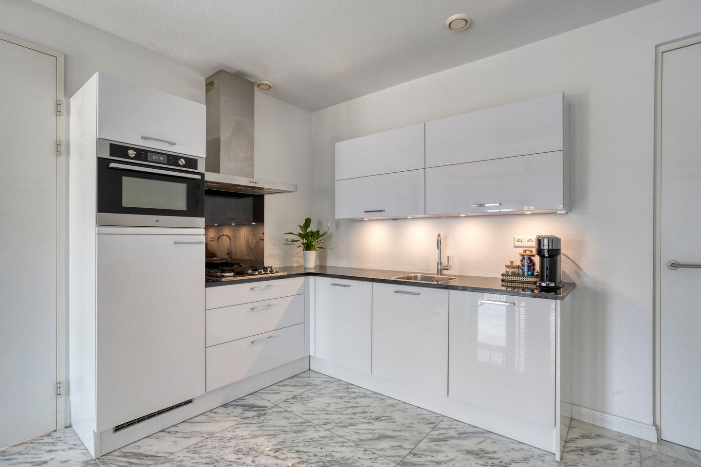 Photo 14 of Wieger Bruinlaan 96-B