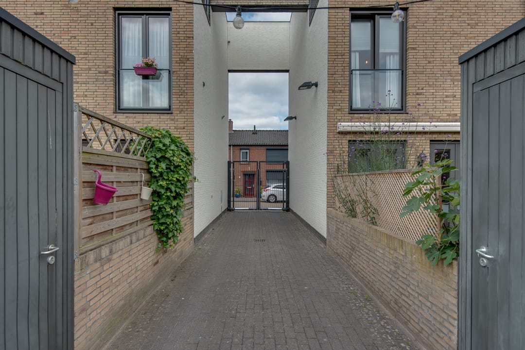 Photo 28 of Ampèrestraat 108