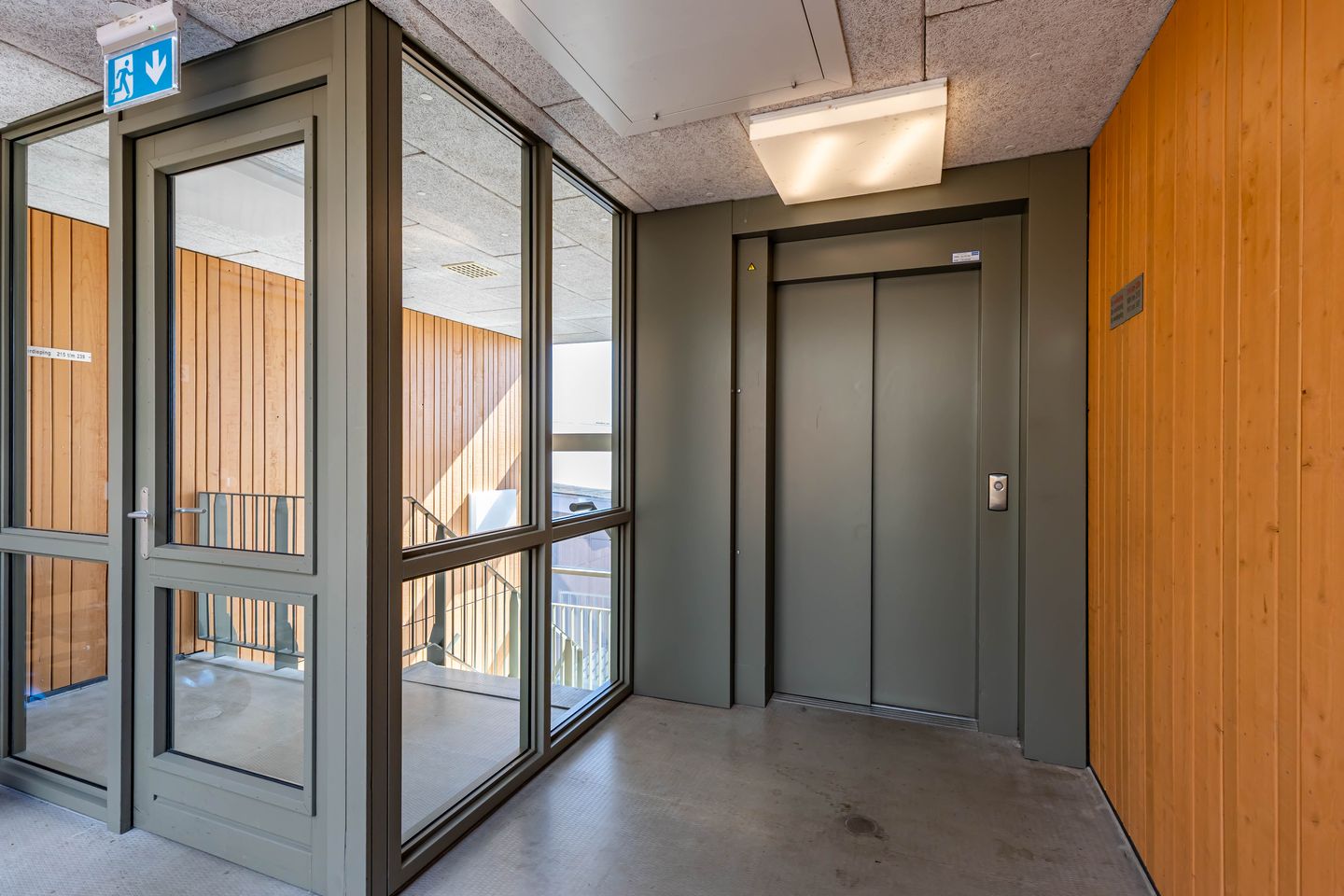 Foto 5 van Reitdiephaven 197