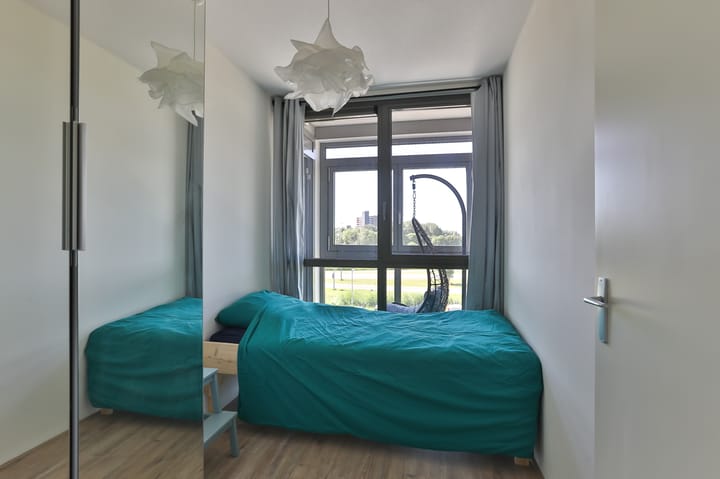 Foto 12 van Reitdiephaven 197