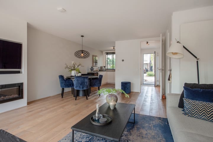 Foto 8 van Ruseschans 10